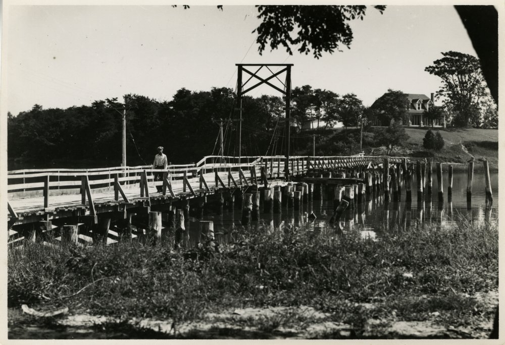 98-053 (click for large image)